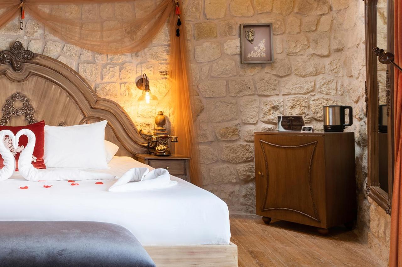 Elysion Cave Suites 于尔居普 外观 照片