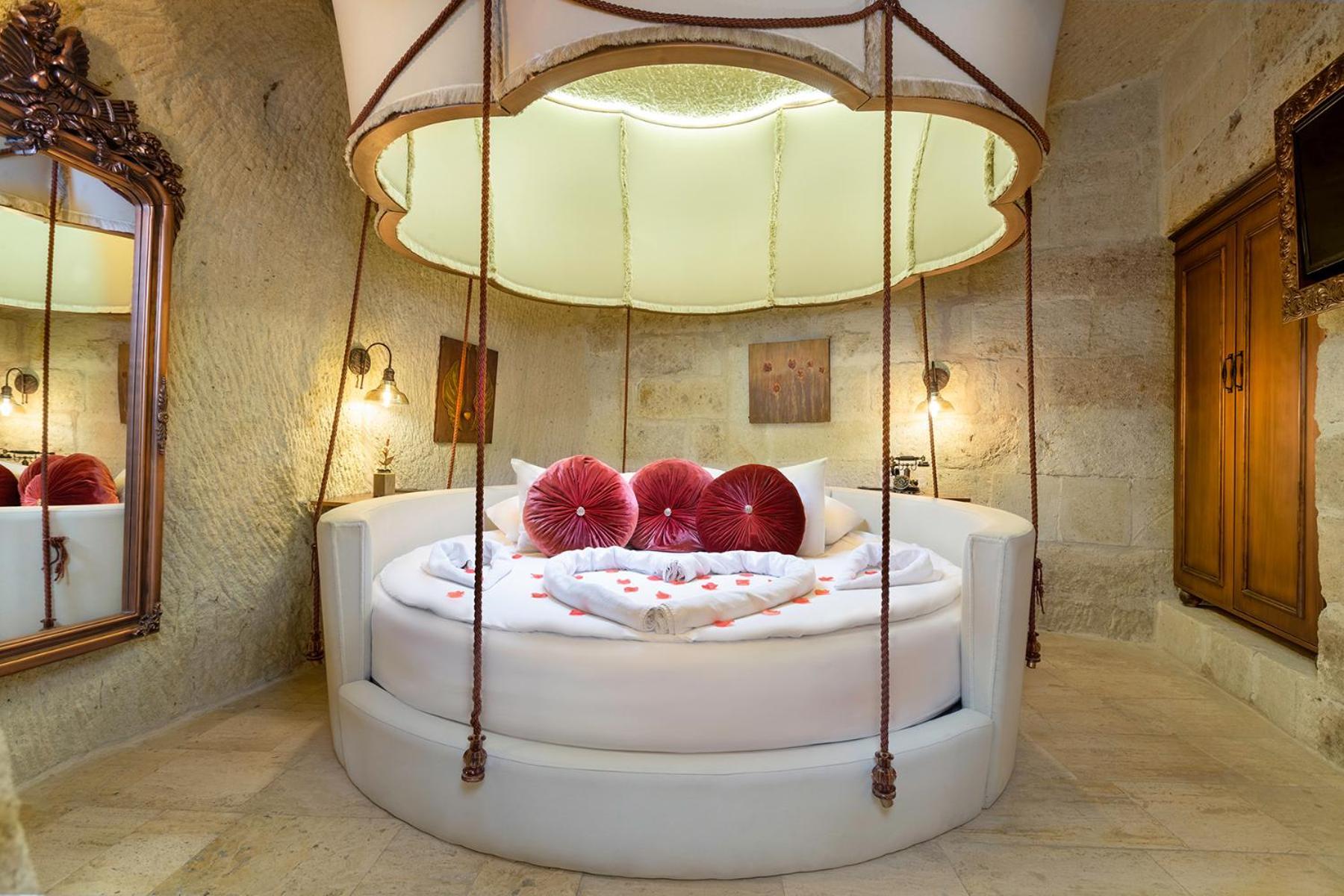 Elysion Cave Suites 于尔居普 外观 照片